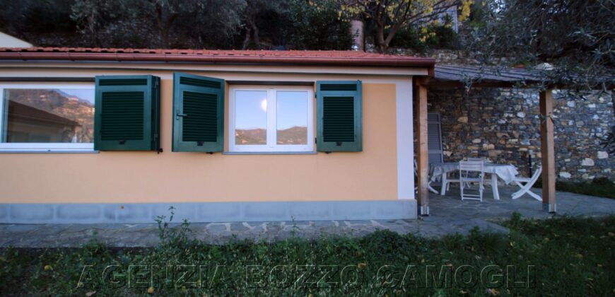 Ref. 22 – CAMOGLI SMALL VILLA FOR SALE
