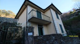 Ref. 21 CAMOGLI SMALL VILLA FOR SALE Ref. 21 CAMOGLI SMALL VILLA FOR SALE