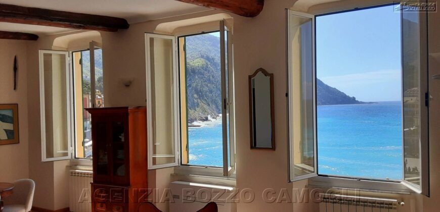 Ref. 22 CAMOGLI SEA PROMENADE Ref. 22 CAMOGLI SEA PROMENADE