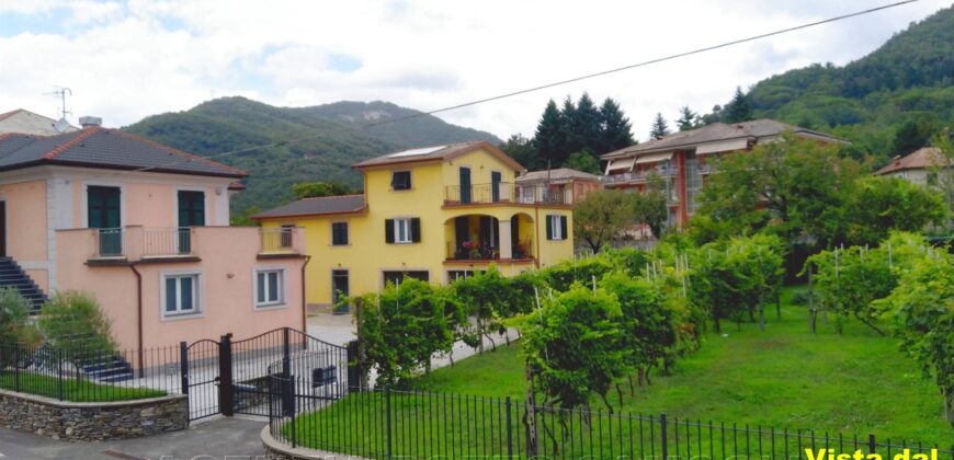 Ref. 51 CICAGNA SEMI-DETACHED House Ref. 51 CICAGNA SEMI-DETACHED House