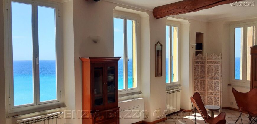 Ref. 22 CAMOGLI SEA PROMENADE Ref. 22 CAMOGLI SEA PROMENADE