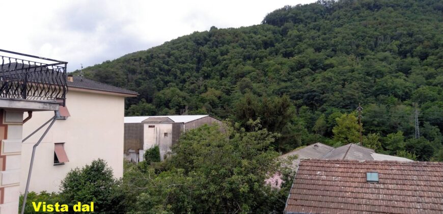 Ref. 51 CICAGNA SEMI-DETACHED House Ref. 51 CICAGNA SEMI-DETACHED House