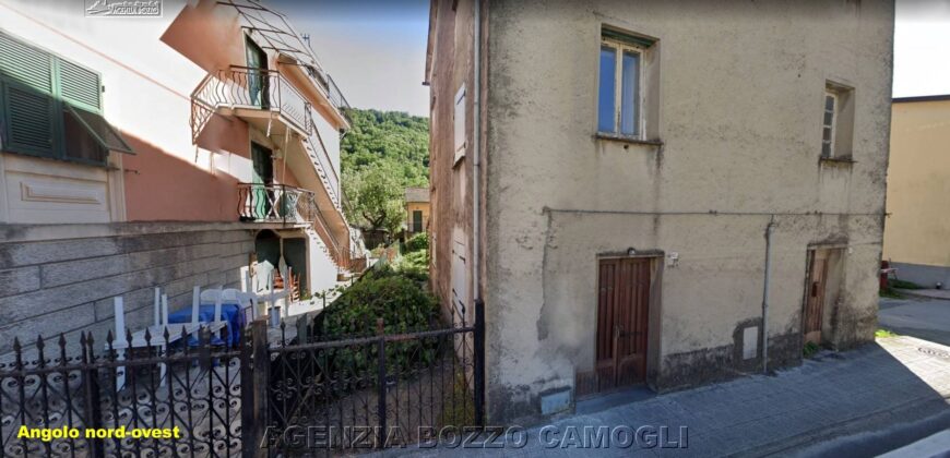 Ref. 51 CICAGNA SEMI-DETACHED House Ref. 51 CICAGNA SEMI-DETACHED House