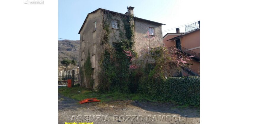 Ref. 51 CICAGNA SEMI-DETACHED House Ref. 51 CICAGNA SEMI-DETACHED House