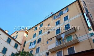 Ref.05 – CAMOGLI CENTER FOR SALE