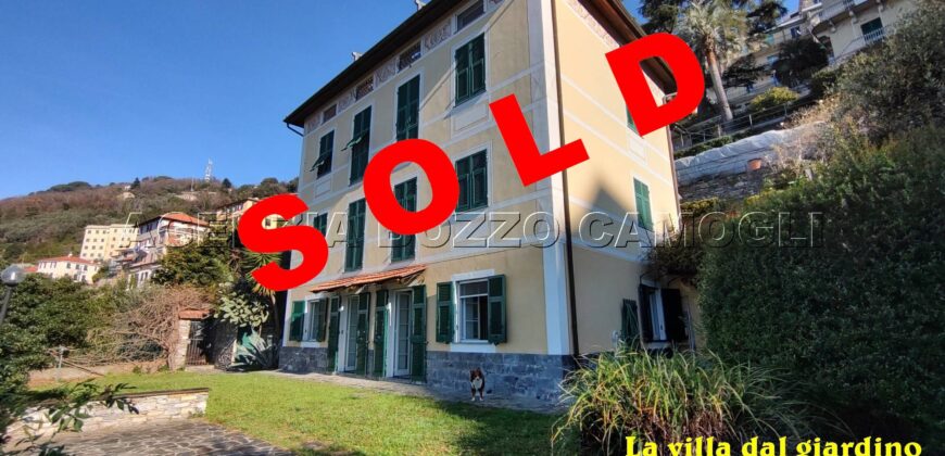 Ref. 37 CAMOGLI APARTMENT IN VILLA For sale Ref. 37 CAMOGLI APARTMENT IN VILLA For sale