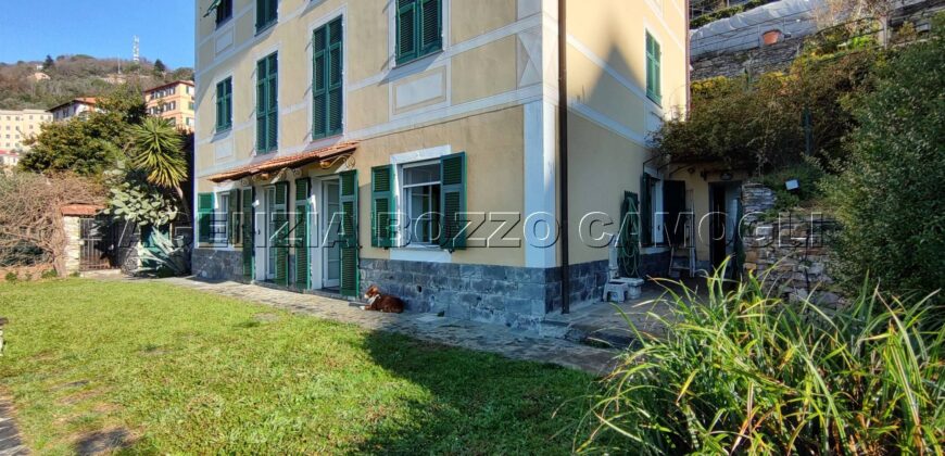 Ref. 37 CAMOGLI APARTMENT IN VILLA For sale Ref. 37 CAMOGLI APARTMENT IN VILLA For sale