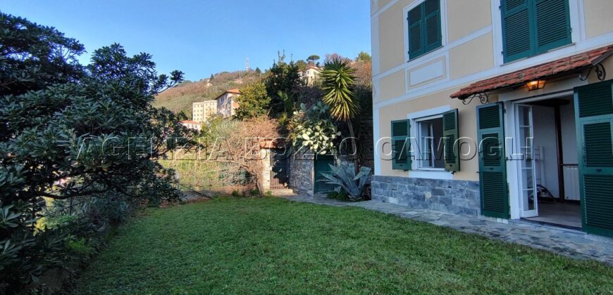 Ref. 37 CAMOGLI APARTMENT IN VILLA For sale Ref. 37 CAMOGLI APARTMENT IN VILLA For sale