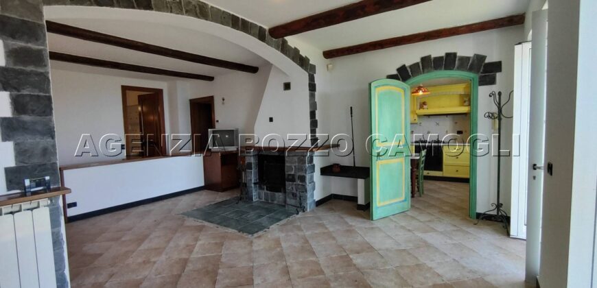 Ref. 37 CAMOGLI APARTMENT IN VILLA For sale Ref. 37 CAMOGLI APARTMENT IN VILLA For sale