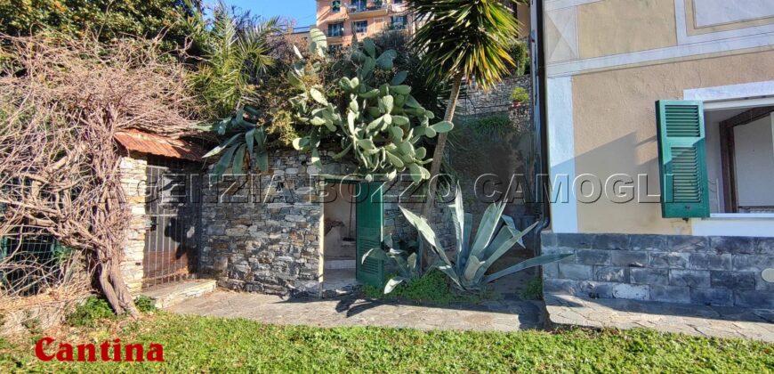 Ref. 37 CAMOGLI APARTMENT IN VILLA For sale Ref. 37 CAMOGLI APARTMENT IN VILLA For sale