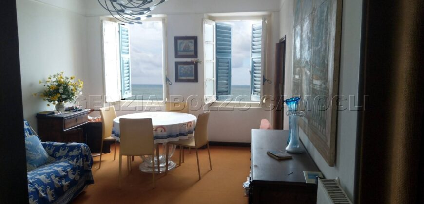 Rif. 18 CAMOGLI Appartamento sul Lungomare
